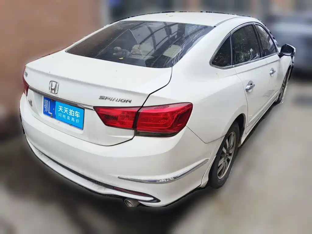 Honda Spirior 2016 2015 2.0L Premium Edition