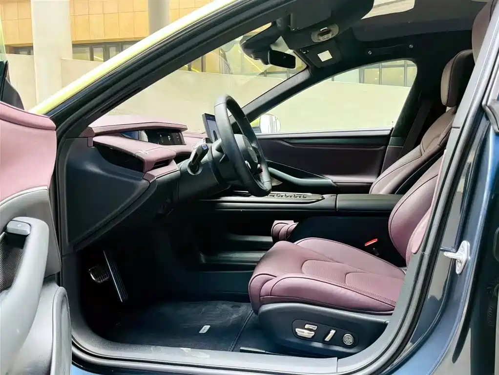 XIAOMI CAR XIAOMI SU7