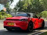 Photo 4 - Porsche 718