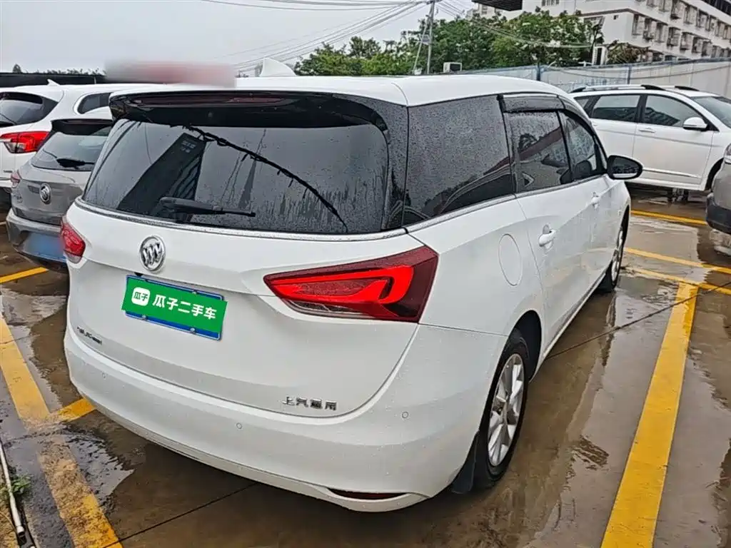 Buick GL6 2018 18T 6-Seater Elite фото 6