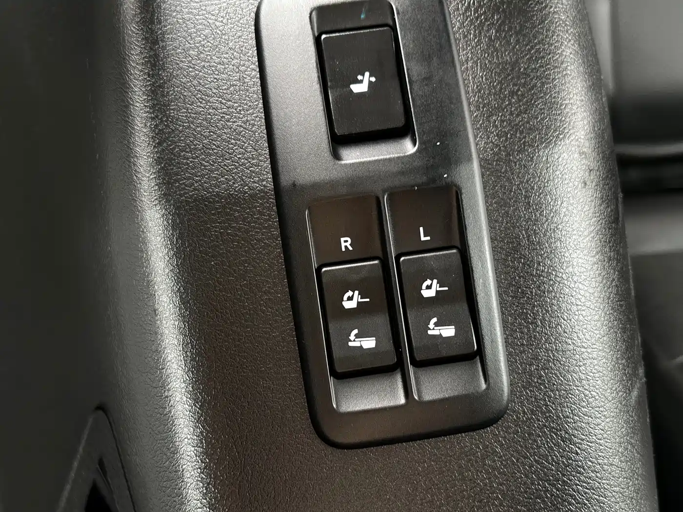 Toyota Prado 2018 3.5L Automatic TX-L NAVI Rear-mounted Spare Tire фото 11