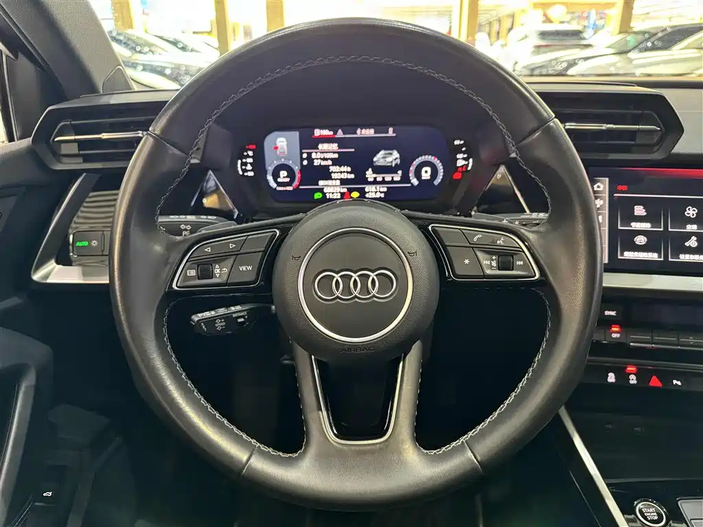 Audi A3 2023 Facelift Sportback 35 TFSI Fashion Sport фото 10