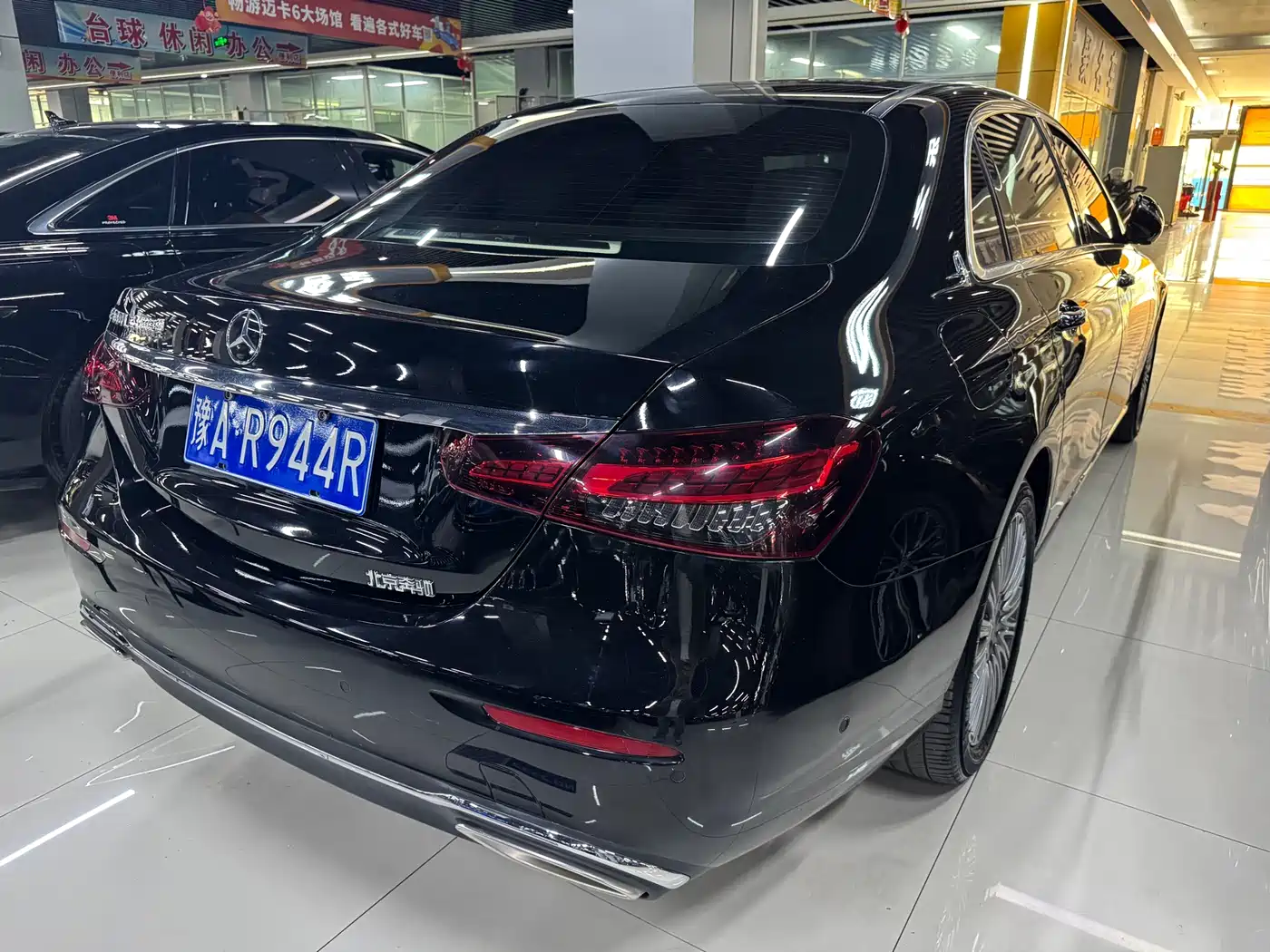 Mercedes-Benz E-Class 2022 E 300 L Fashion фото 15