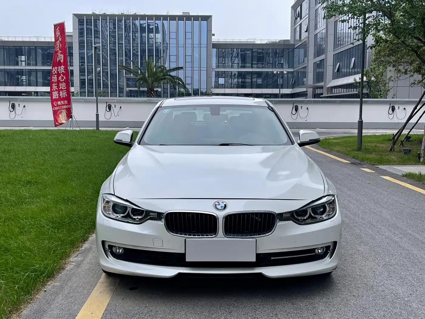 BMW 3 Series 2014 320Li Fashion фото 2