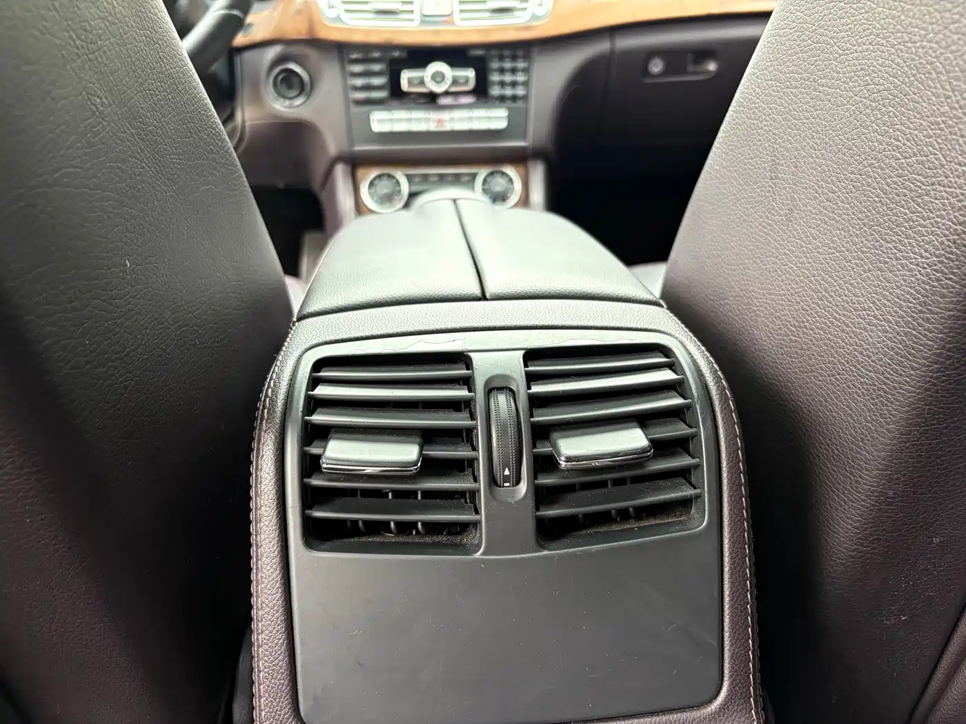 Mercedes-Benz CLS 2012 CLS 300 CGI фото 21