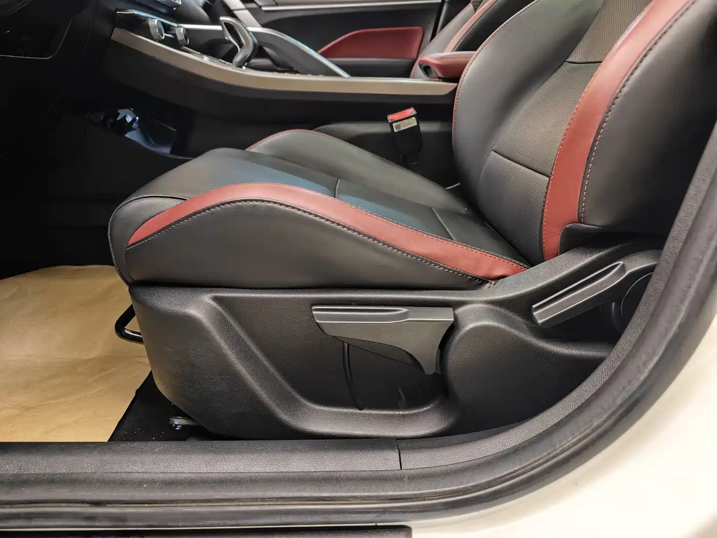 GEELY BINYUE
