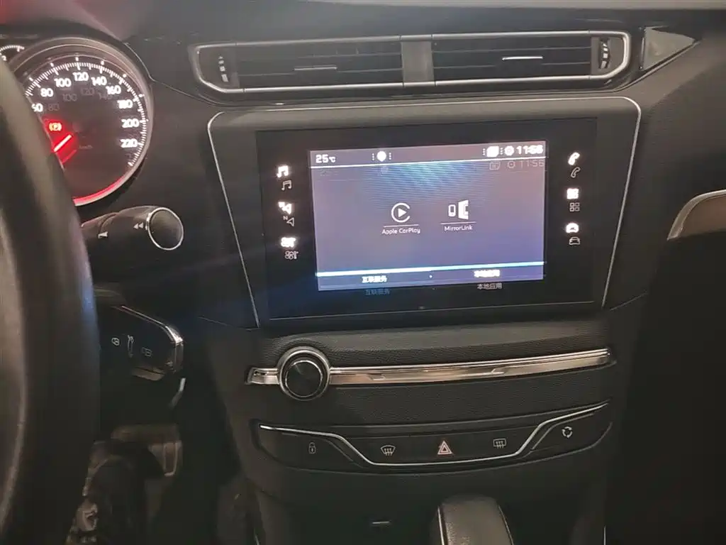 Peugeot 408 2018 350THP Automatic Luxury Edition фото 13