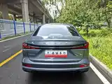 Фото 5 - Roewe i5