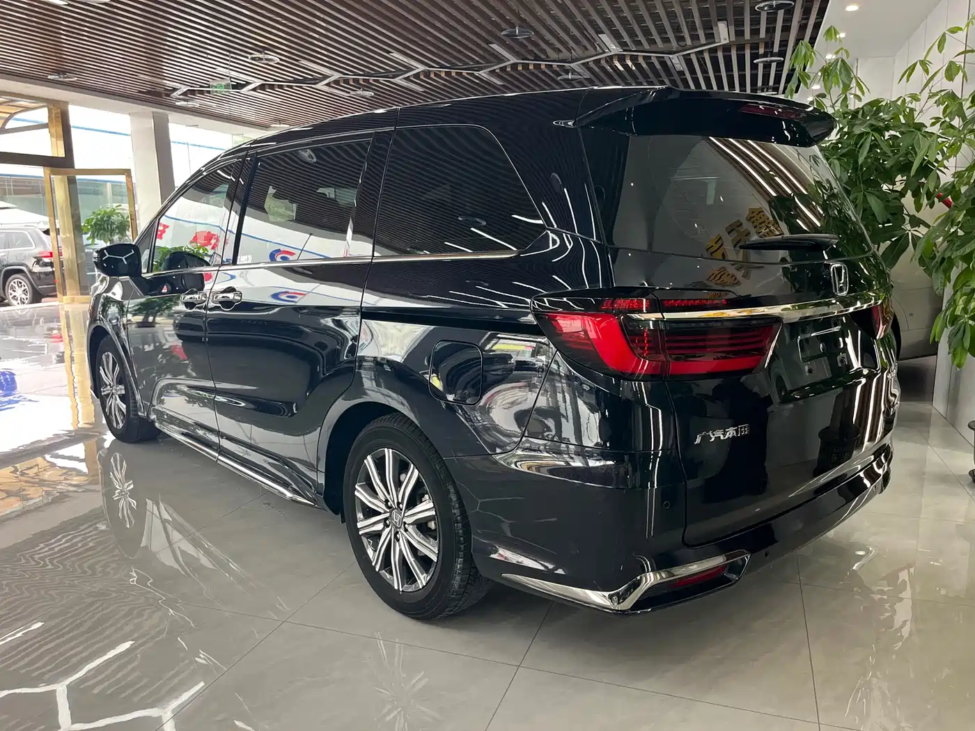 Honda Odyssey 2024 2024 2.0L e:HEV Sharp·Smart Edition