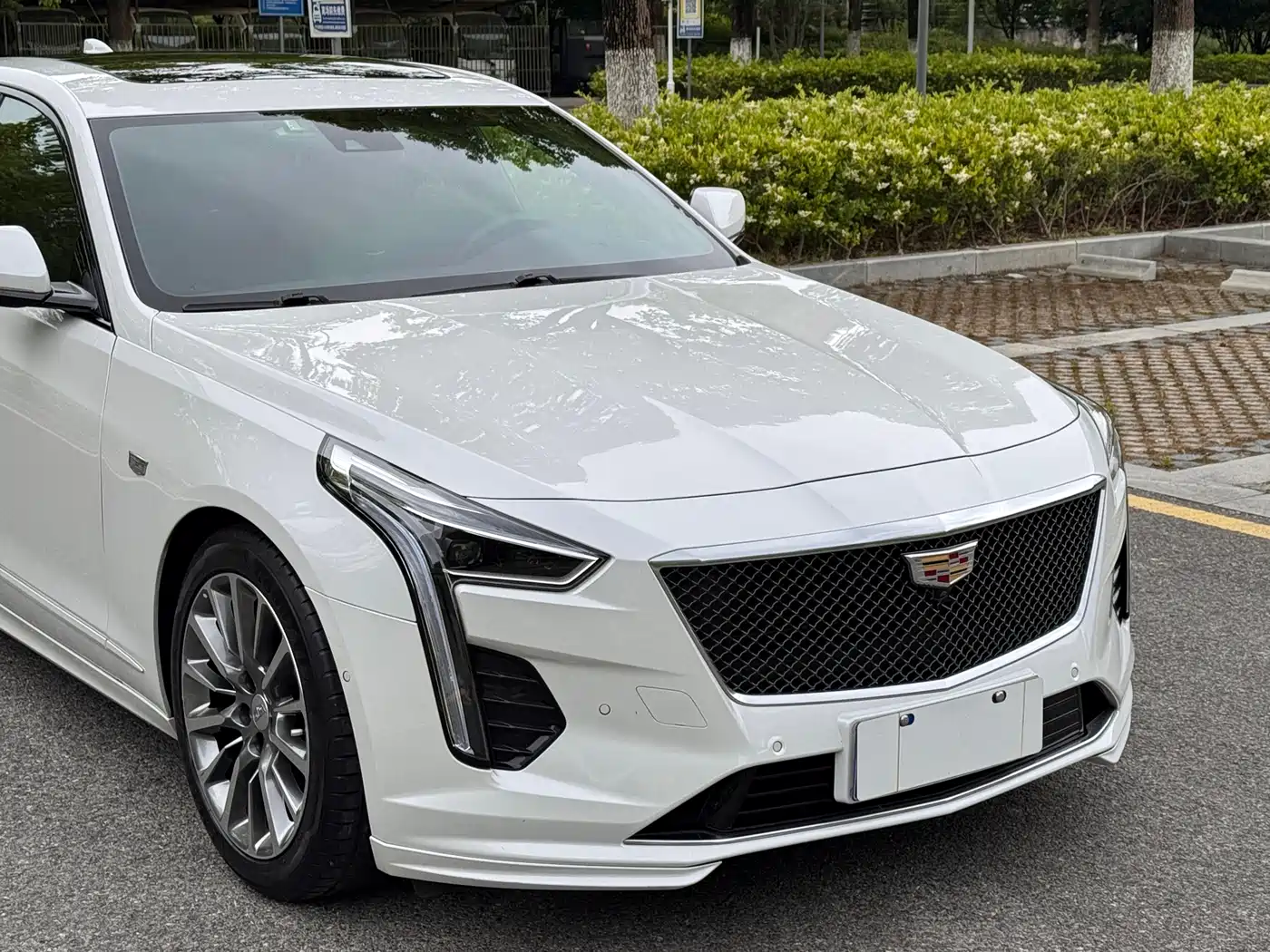 Cadillac CT6 2019 28T Leading Sport Model фото 18