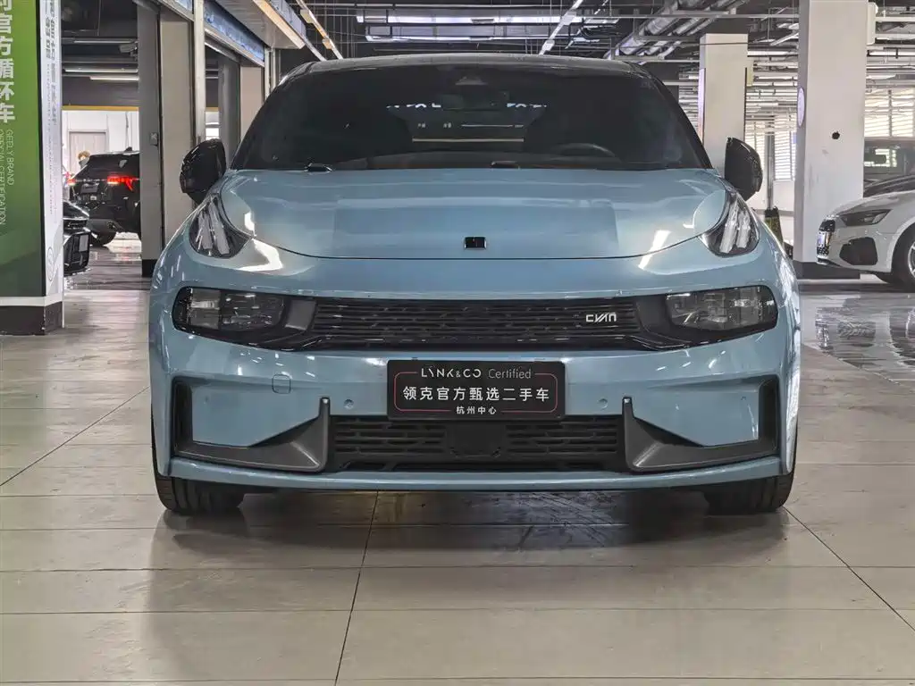 Lynk & Co 03 2021 1.5TD DCT Jin Pro фото 2
