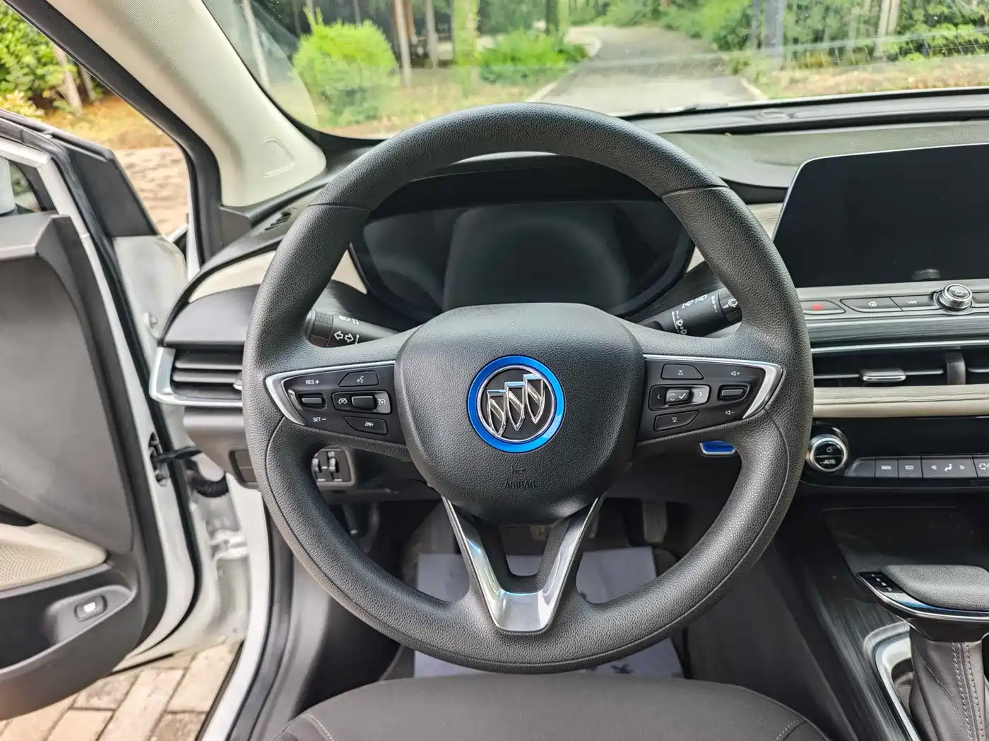 BUICK SLIGHTLY BLUE 6