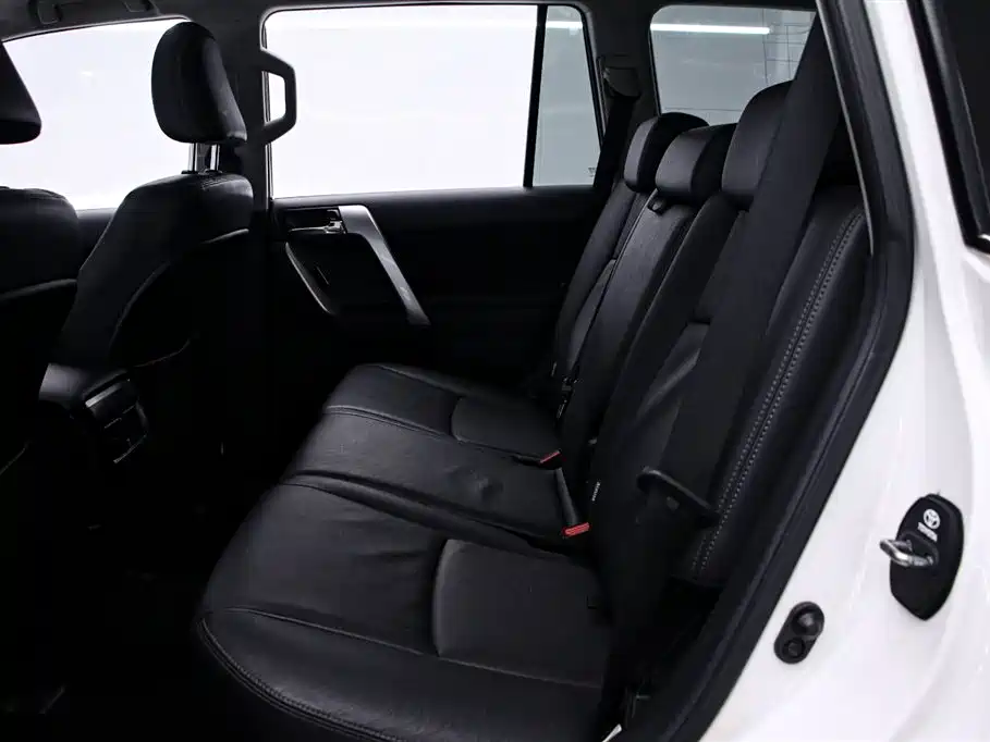 Toyota Prado 2016 2.7L Auto Standard Edition фото 14