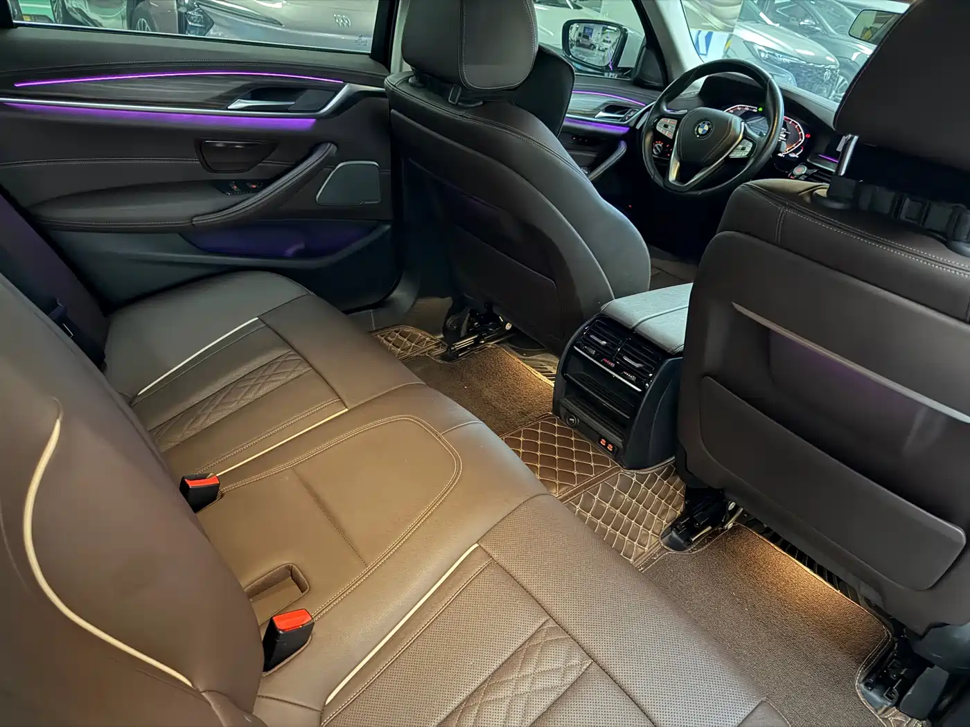 BMW 5 Series (Import) 2022 530i M Sport Package фото 7