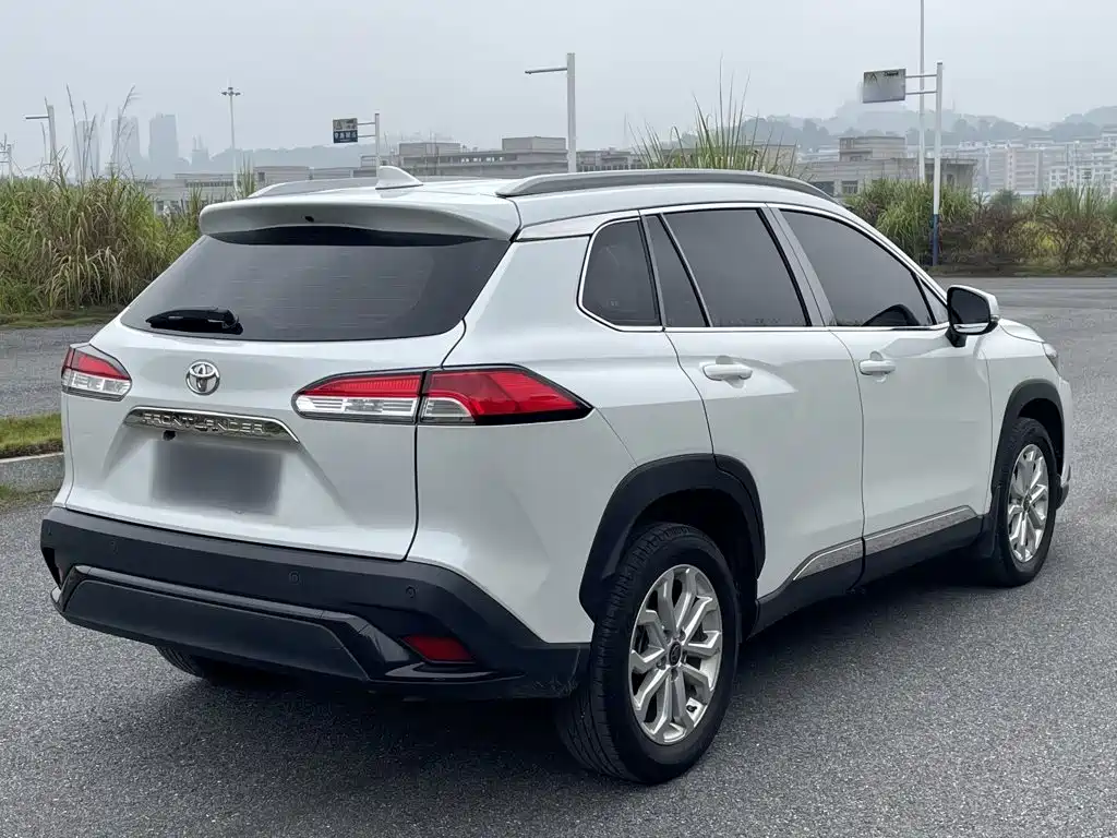 Photo 14 - Toyota Frontlander