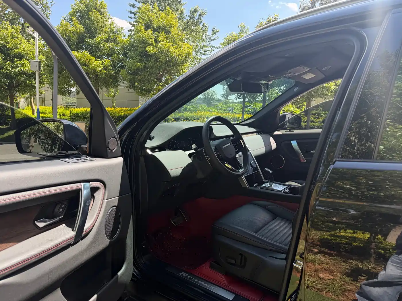 Land Rover Discovery Sport 2022 Model Facelift 249PS R-Dynamic S Performance Edition 5-seater фото 7