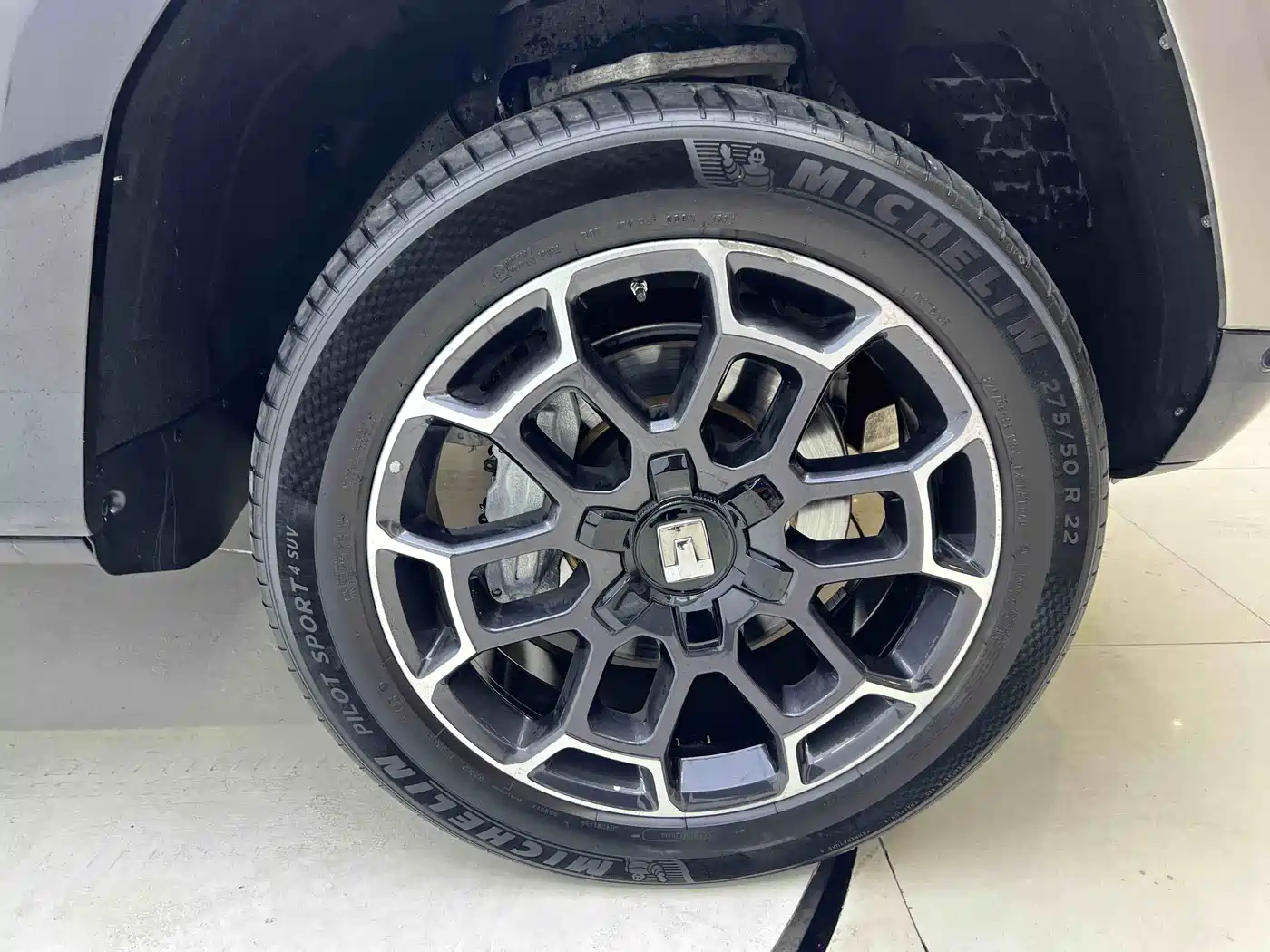 Tank 700 New Energy 2024 Hi4-T Extreme Edition фото 14