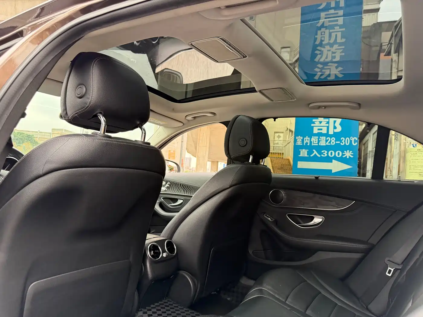 Mercedes-Benz C-Class 2015 C 200 L Sport фото 13