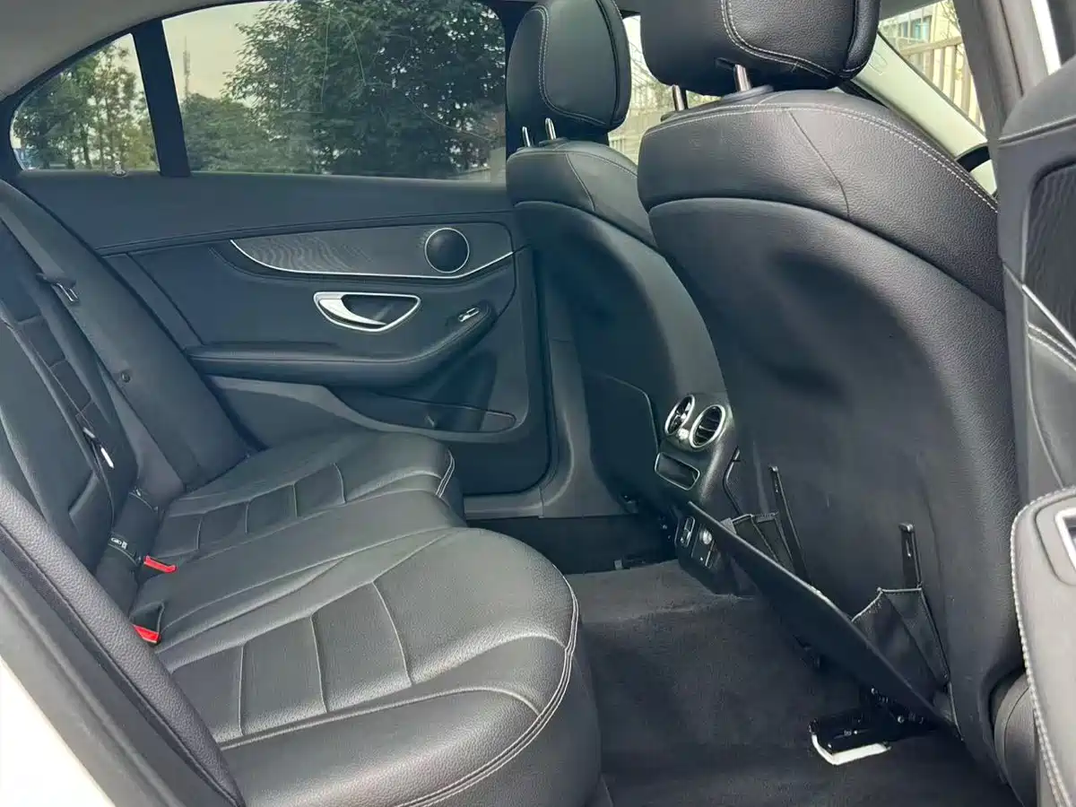 Mercedes-Benz C-Class 2020 C 260 L Sport фото 7