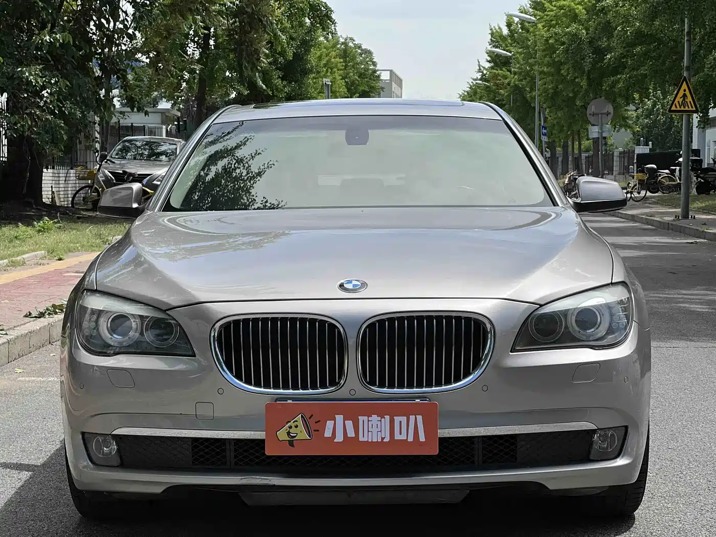 BMW 7 Series 2009 Model 740Li Leading Edition фото 2