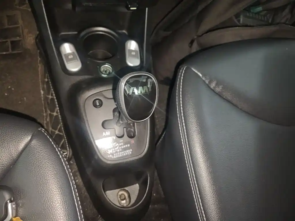 BYD F0 2015 1.0L AMT Xuan Cool Edition фото 14