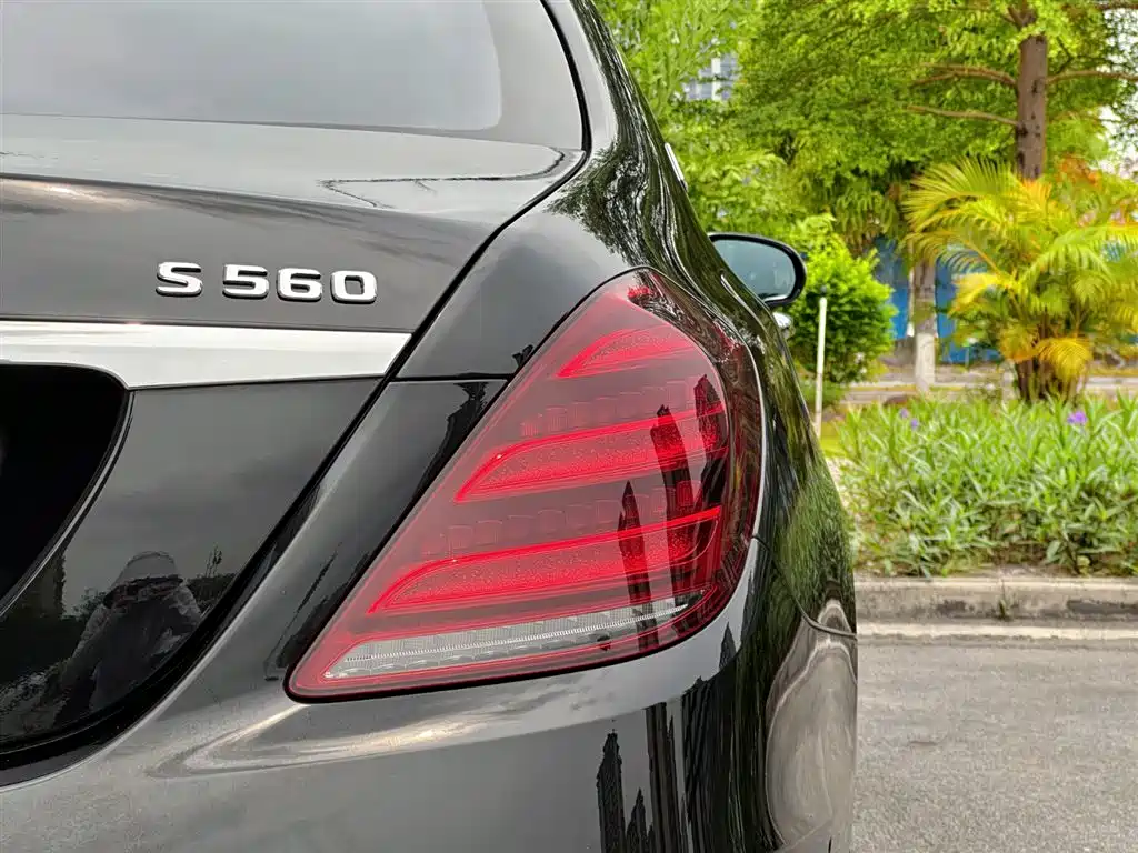 Mercedes-Benz Maybach S-Class 2018 S 560 4MATIC фото 35