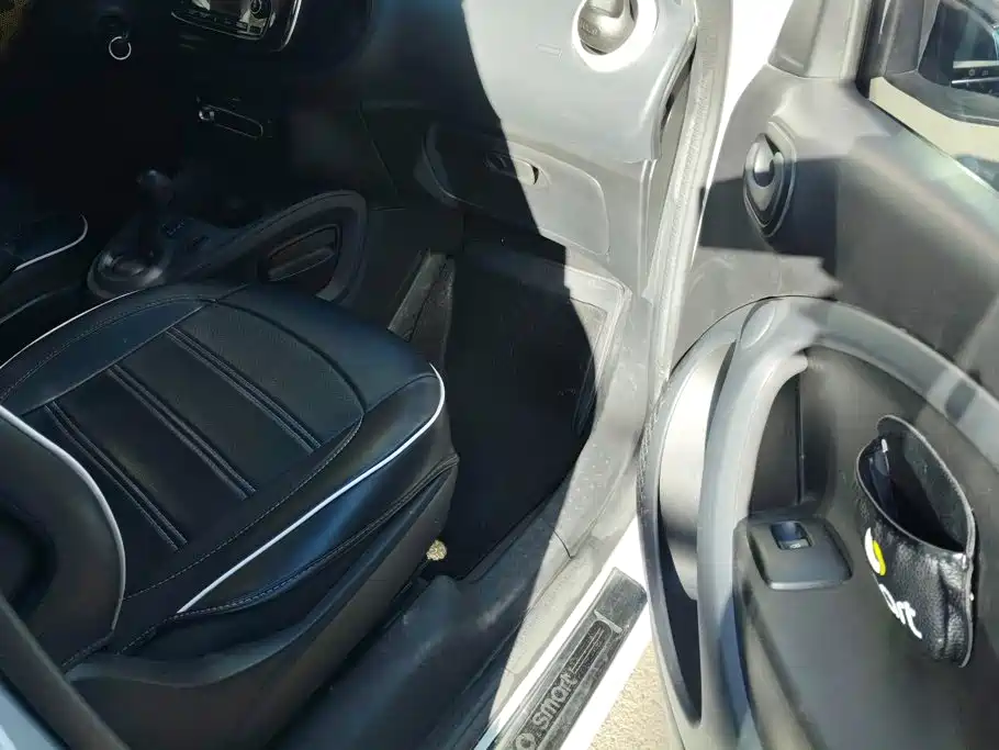 smart forfour 2018 2018 1.0L 52kW Agile Edition