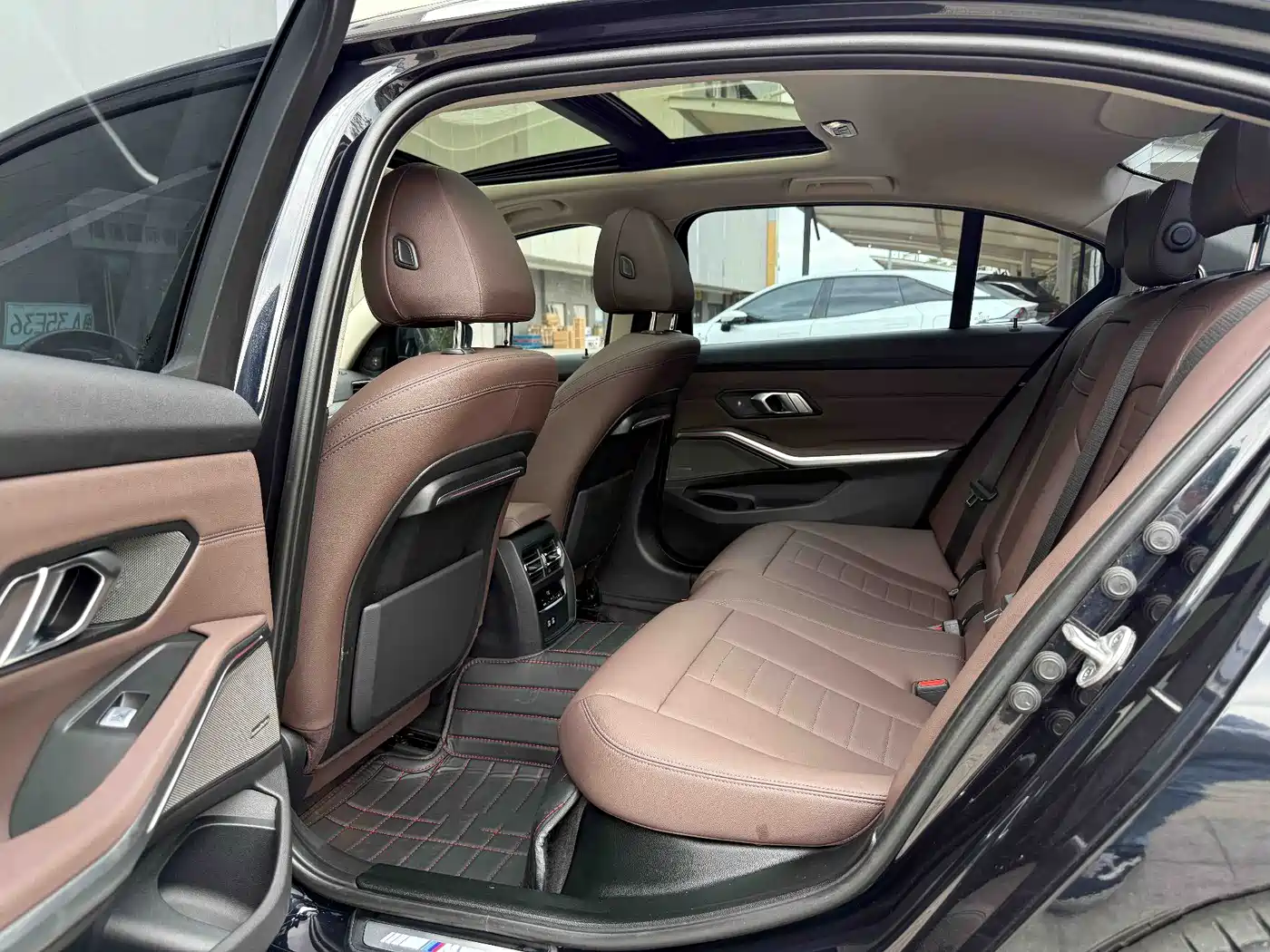 BMW 3 Series 2021 325Li M Sport Night Edition фото 8