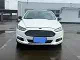Фото 2 - Ford Mondeo