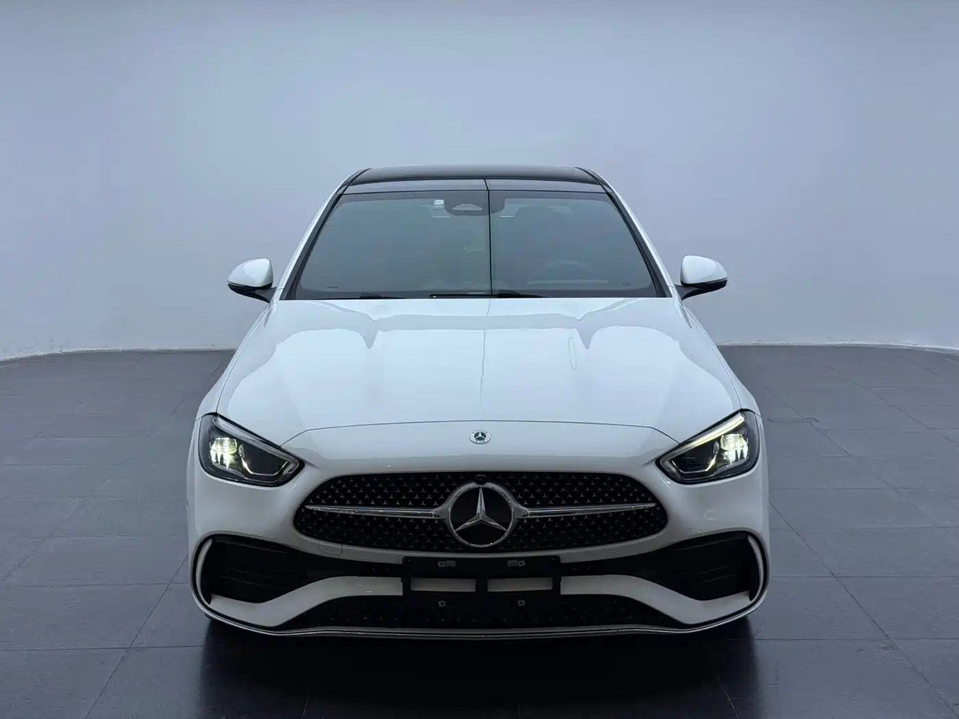 Mercedes-Benz C-Class 2025 Facelift C 260 L Sport Edition фото 2