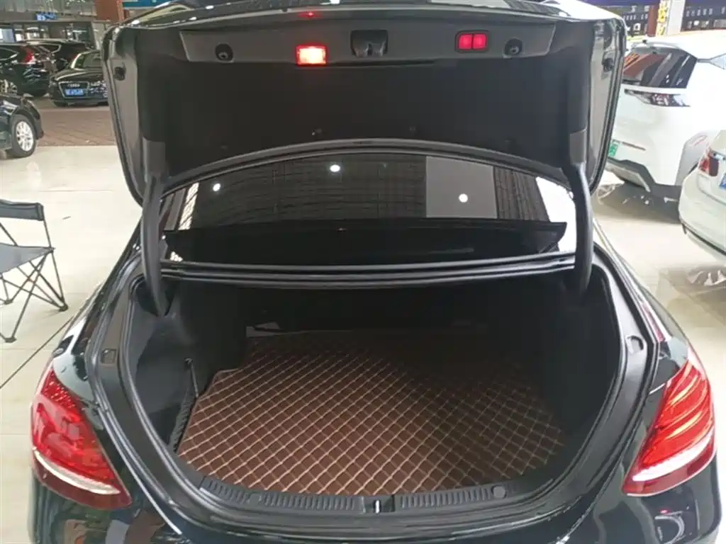 Mercedes-Benz E-Class (Import) 2019 E 260 Sport Edition фото 19