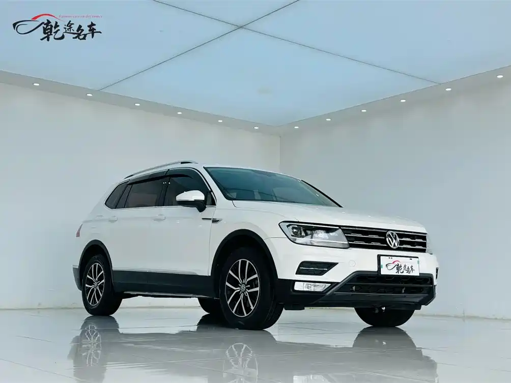 Volkswagen Tiguan L 2017 330TSI Automatic 2WD Luxury Edition фото 3
