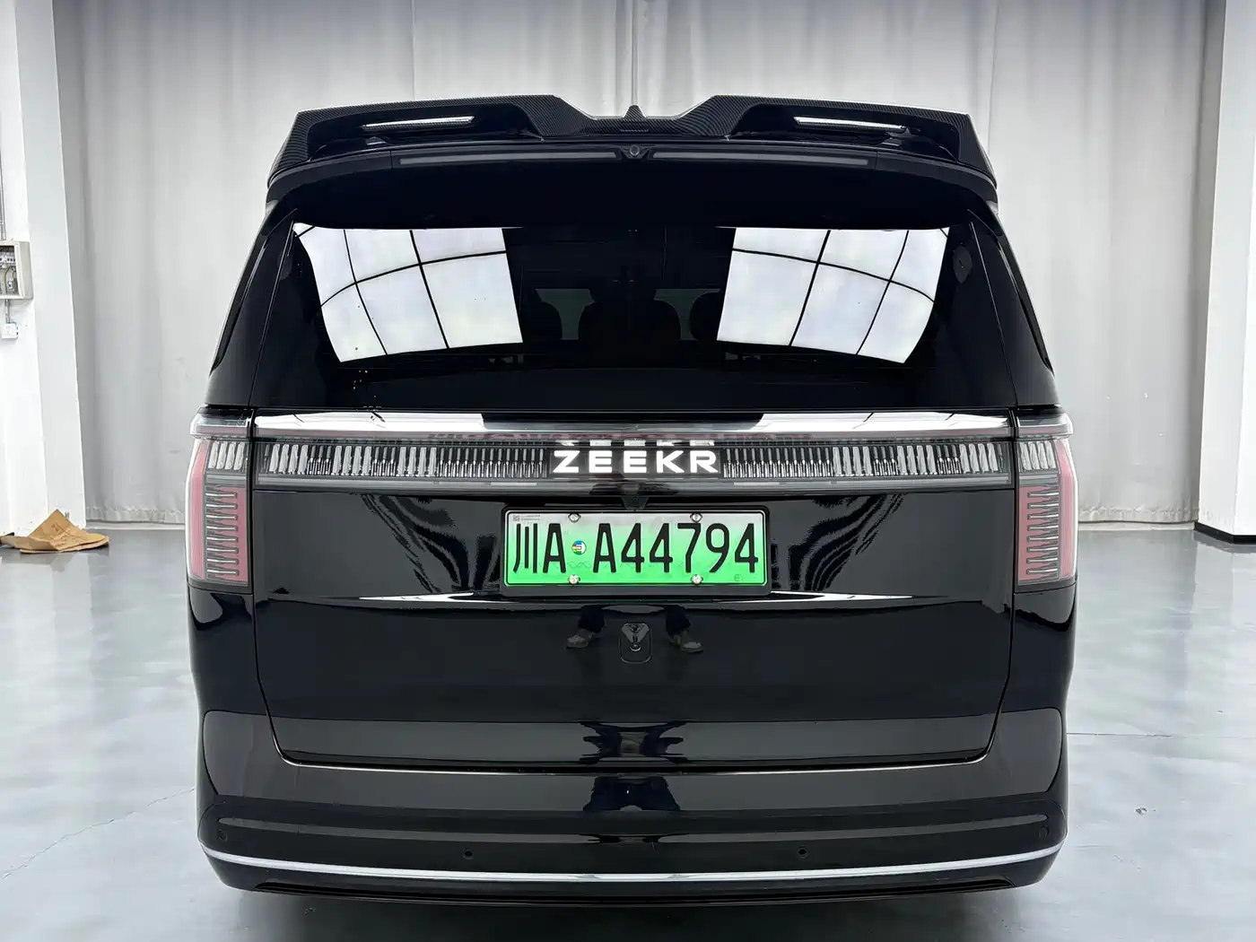 ZEEKR EXTREME KRYPTON 009
