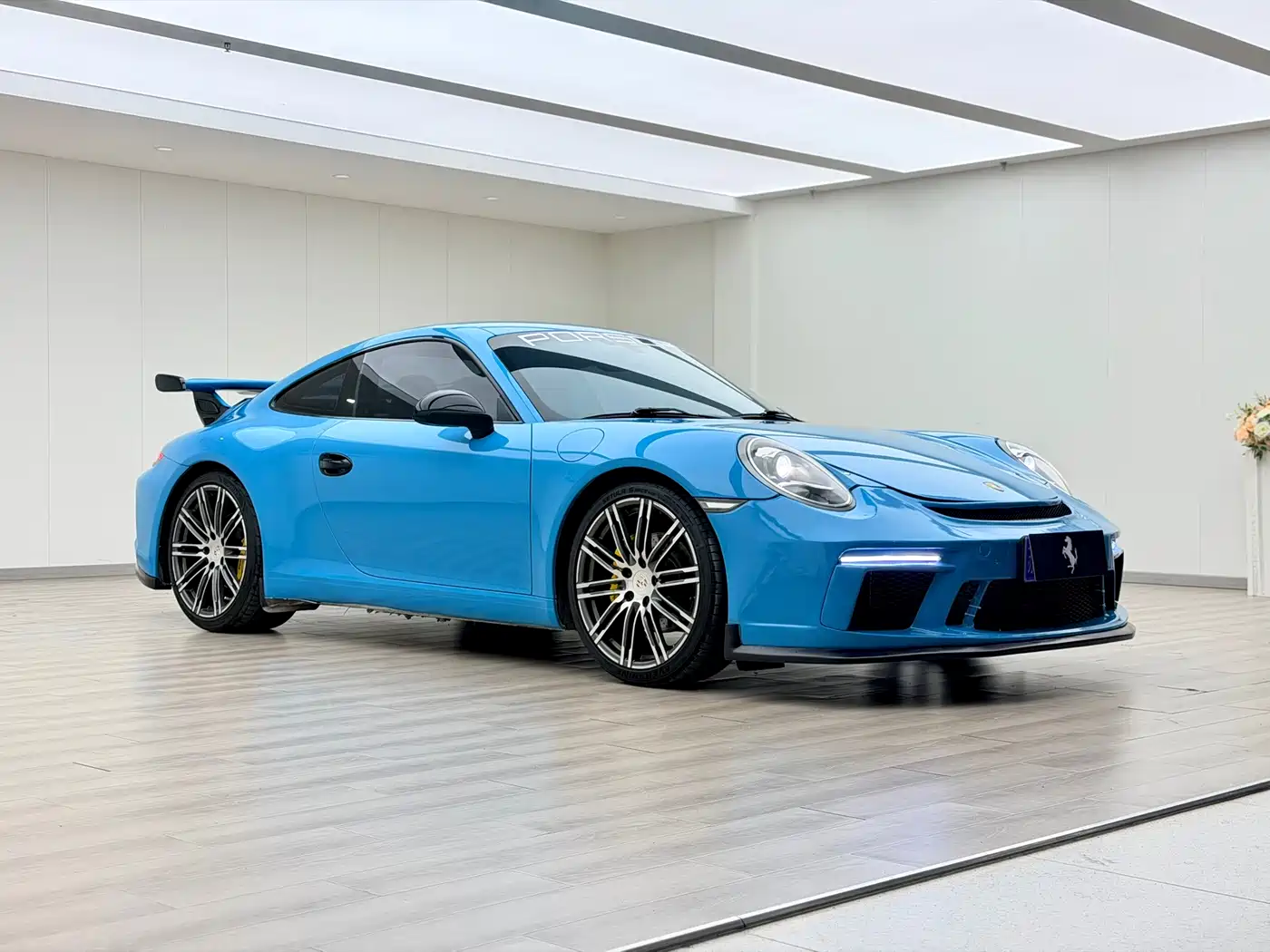 Porsche 911 2015 Carrera 3.4L Style Edition фото 3