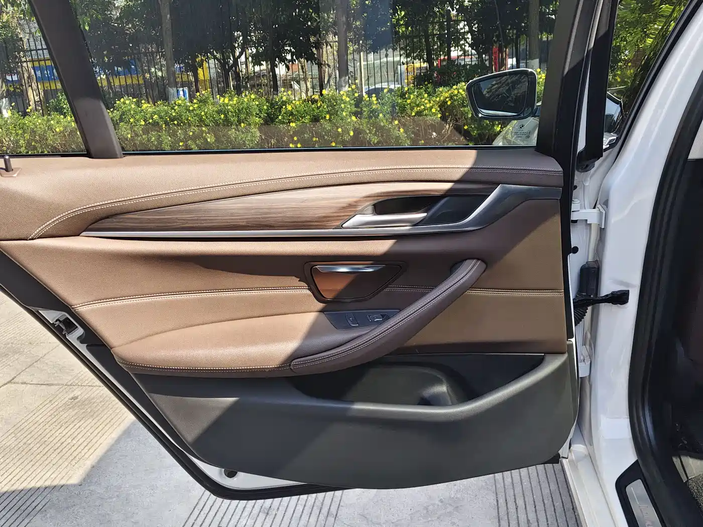 BMW 5 Series 2021 Facelift 530Li Leading M Sport Package фото 16