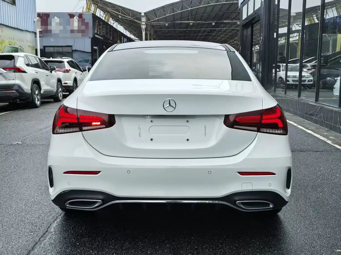 Mercedes-Benz A-Class 2023 A 200 L Fashion фото 8