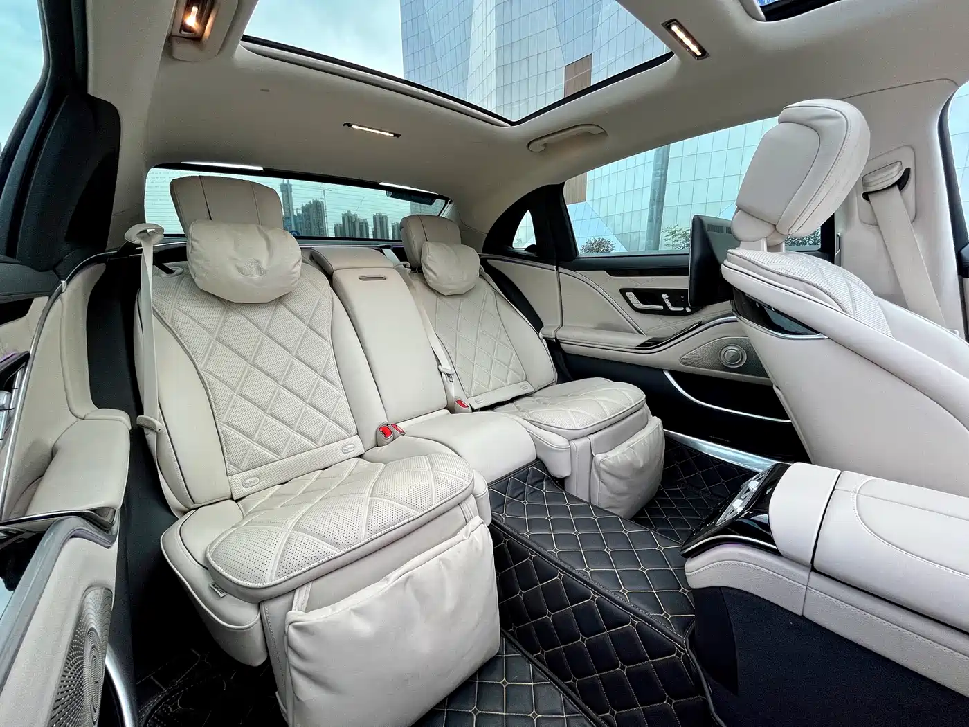 Mercedes-Benz Maybach S-Class 2023 S 480 4MATIC фото 12