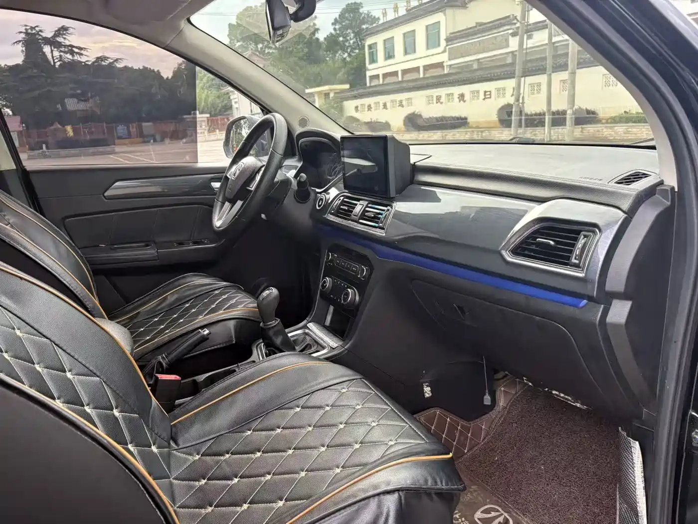 BAIC Weiwang M50F 2018 2017 1.5L Standard