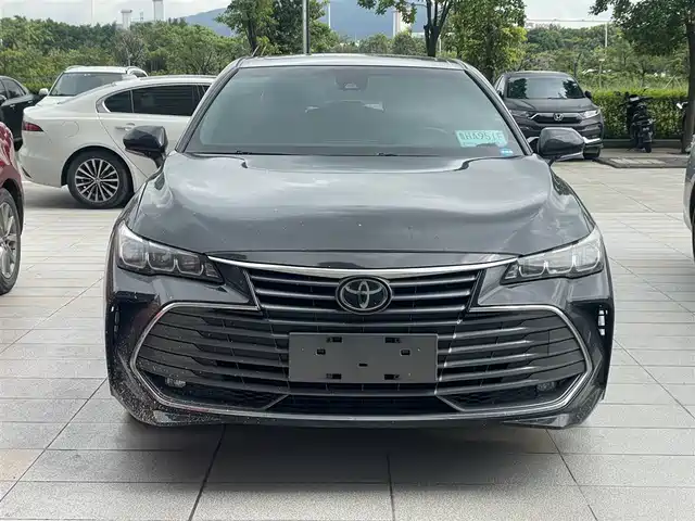 Toyota Avalon 2019 2.0L Progressive Edition (China VI) — фото 2