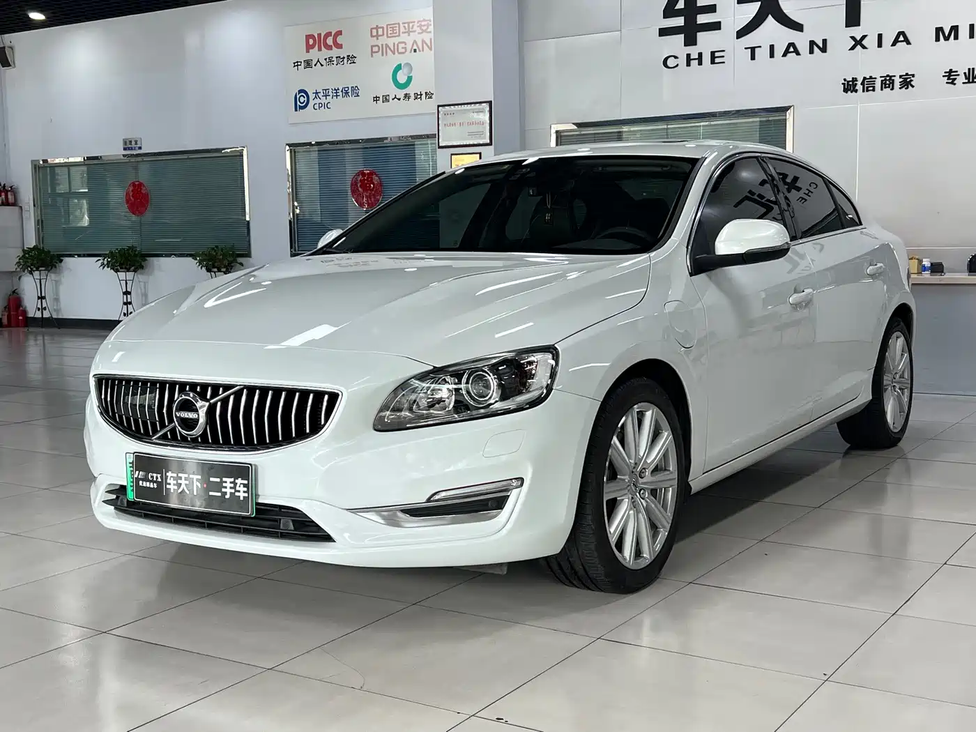 Volvo S60 Plug-in Hybrid 2018 2019 S60L T6 E-Drive Hybrid Edition