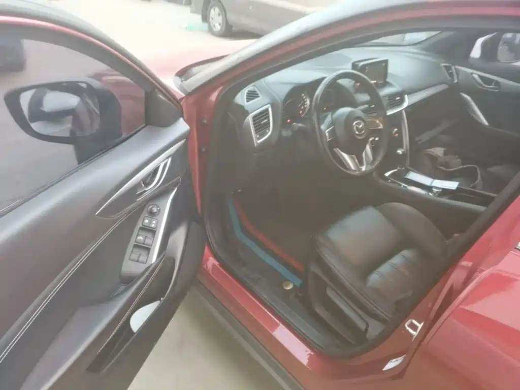 Фото 16 - Mazda CX-4