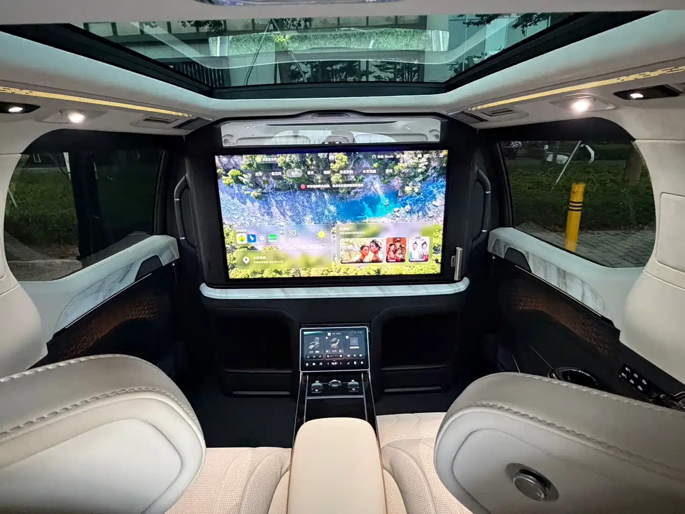 ZEEKR EXTREME KRYPTON 009