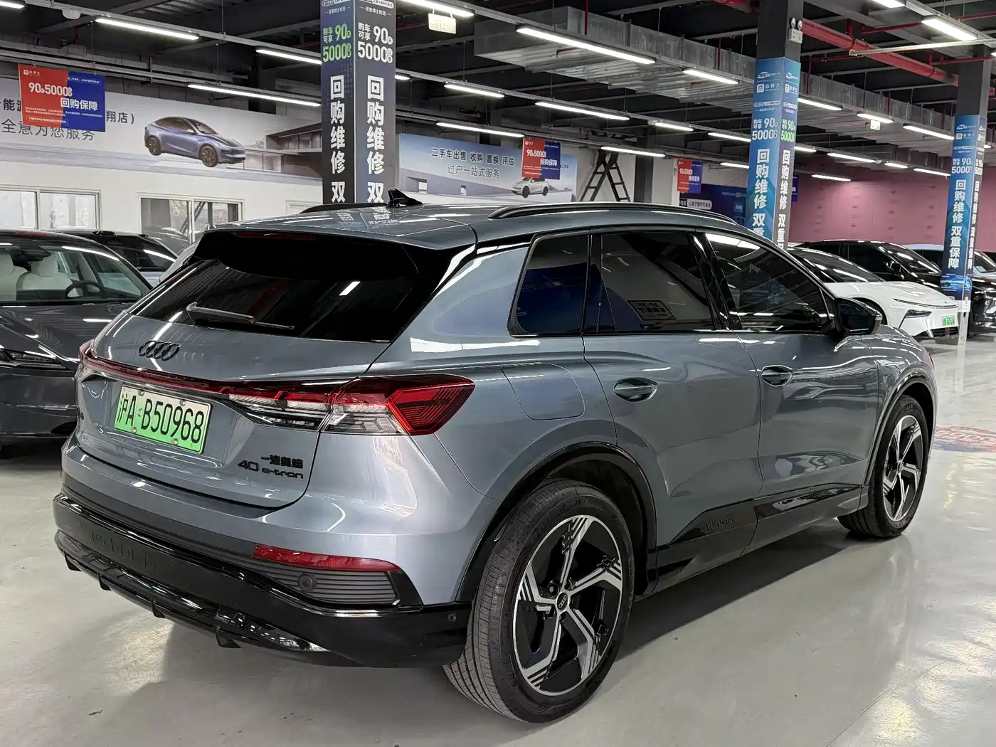 Audi Q4 e-tron 2022 40 e-tron Creation Edition фото 9