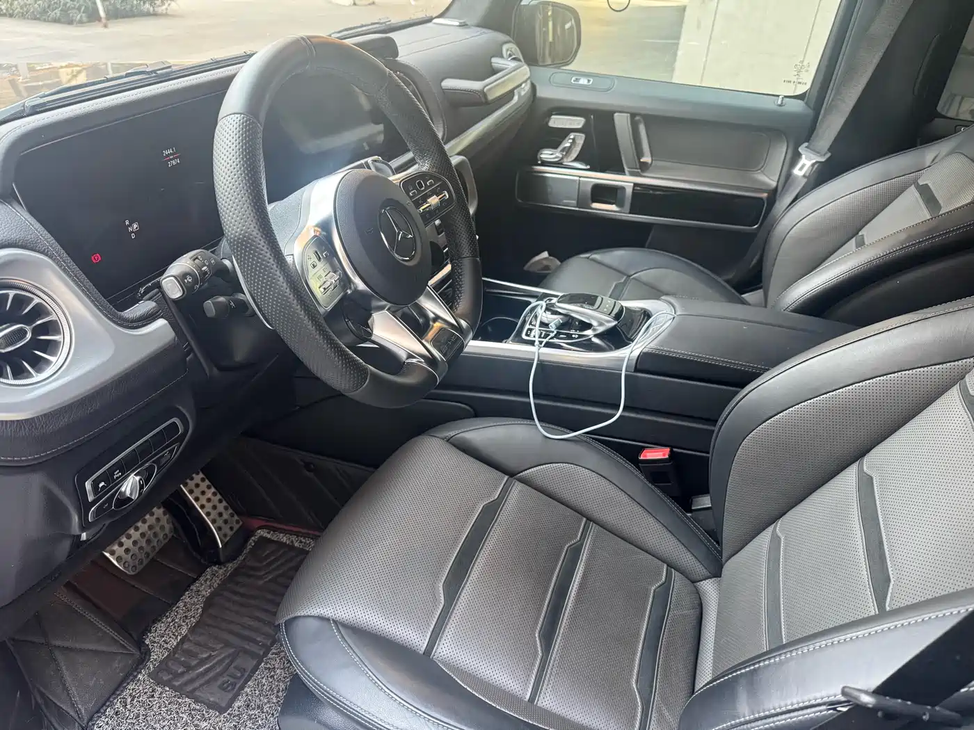 Mercedes-Benz G-Class AMG 2022 AMG G 63 фото 8