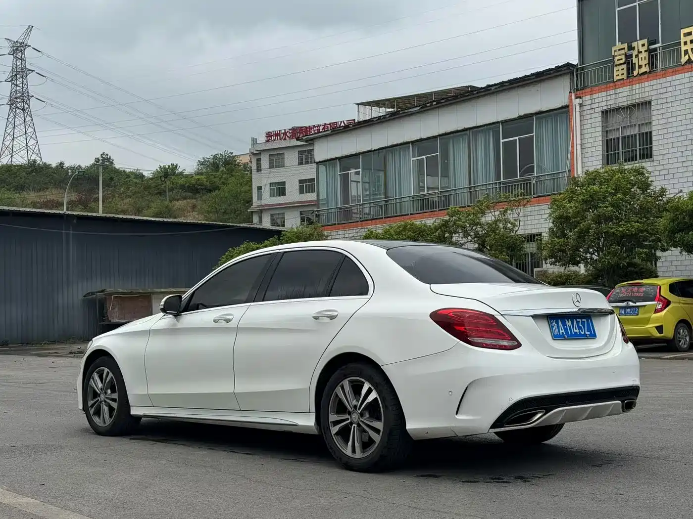 Mercedes-Benz C-Class 2017 Facelift C 200 L Sport Edition фото 9