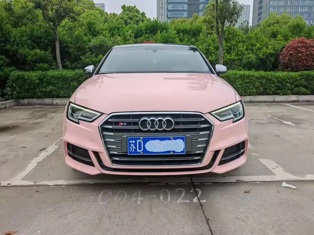 Audi A3 2018 30th Anniversary Limousine 35 TFSI Progressive фото 2