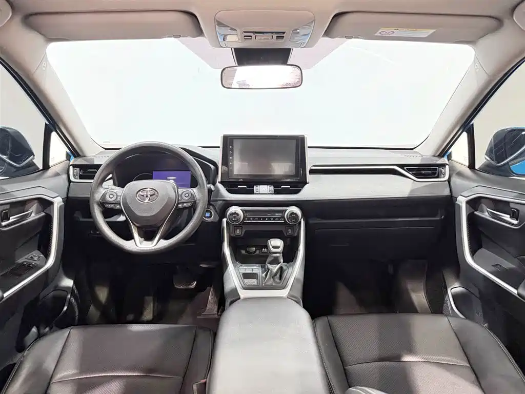 Toyota RAV4, миниатюра 11