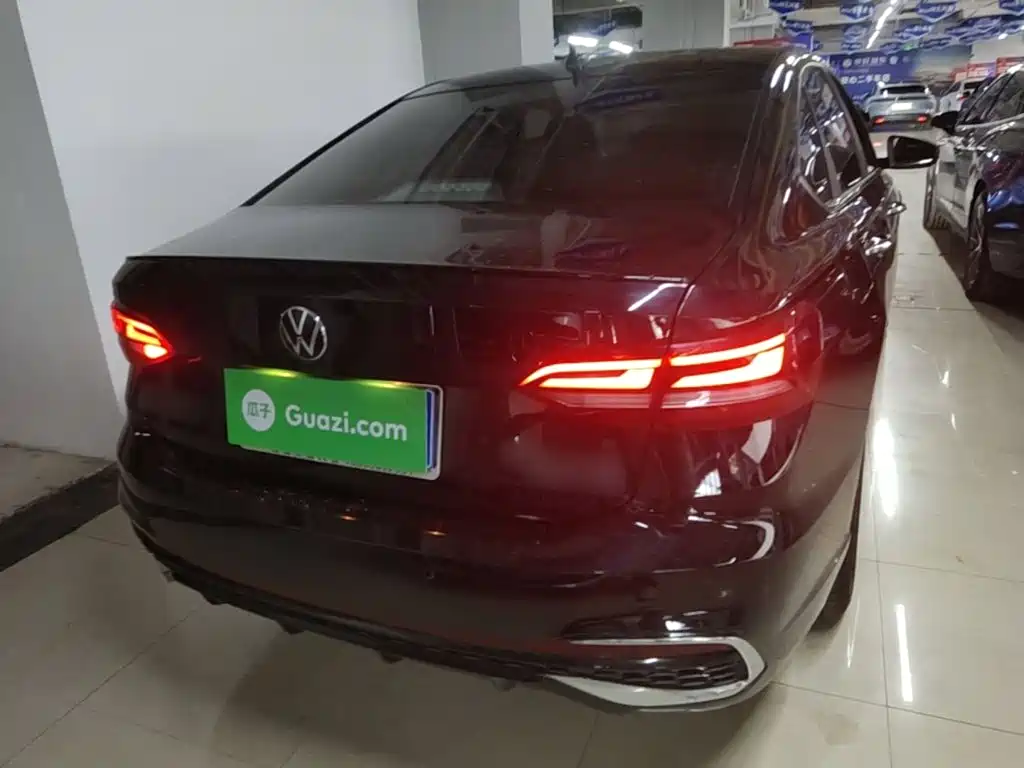 Фото 6 - Volkswagen Lavida