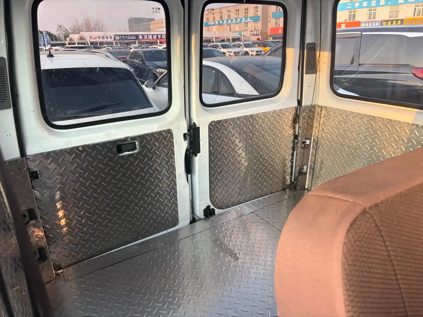 Jiangling Tesun 2021 2019 2.8T Commercial Short Wheelbase Medium Roof 6-Seater China VI JX493