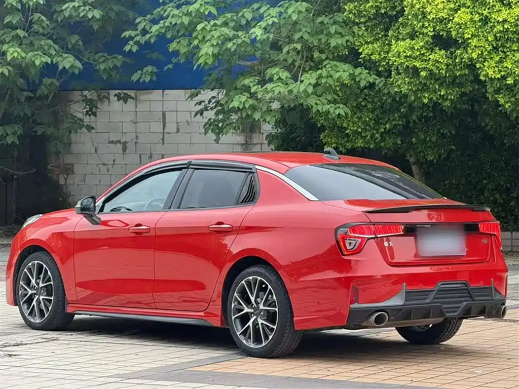 Lynk & Co 03 2019 1.5TD DCT Power Pro Edition China VI фото 4